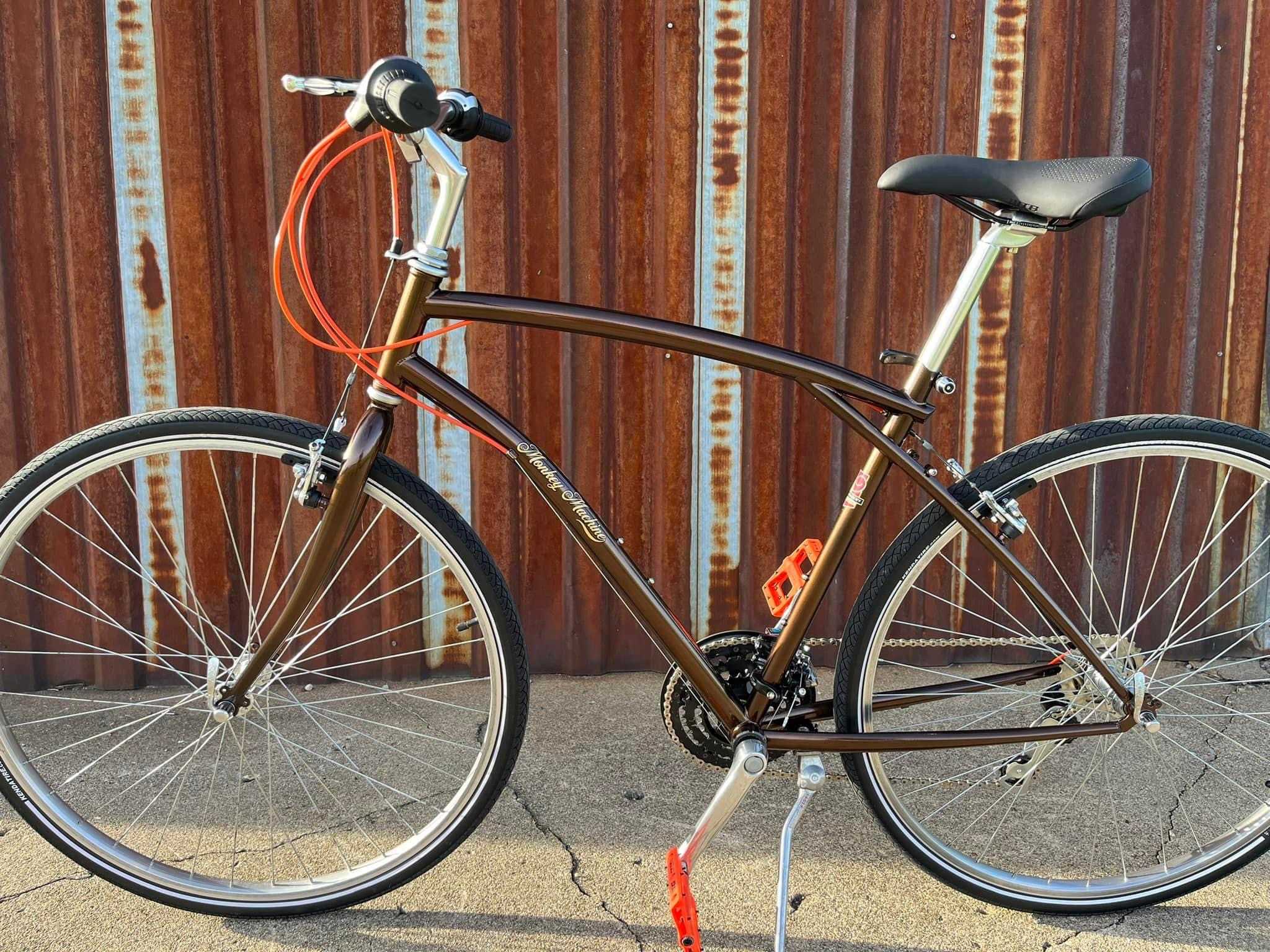 Gt store hybrid bicycle